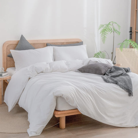 BESTOUCH interior corner tie showing secure comforter attachment benefit
