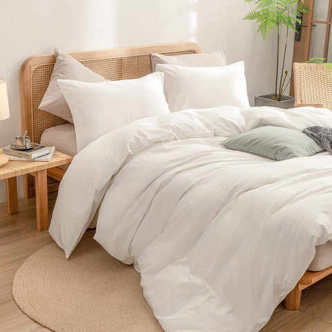 BESTOUCH duvet cover arranged on queen bed demonstrating neutral tone that complements décor