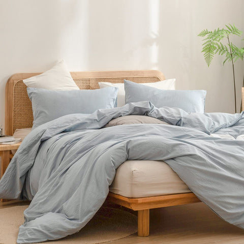 BESTOUCH pillowcase envelope end showing secure pillow fit and clean finish
