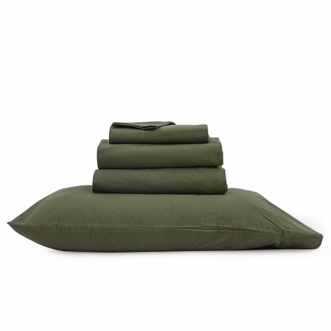 BESTOUCH queen fitted sheet on mattress showing scale and suitability for deep beds