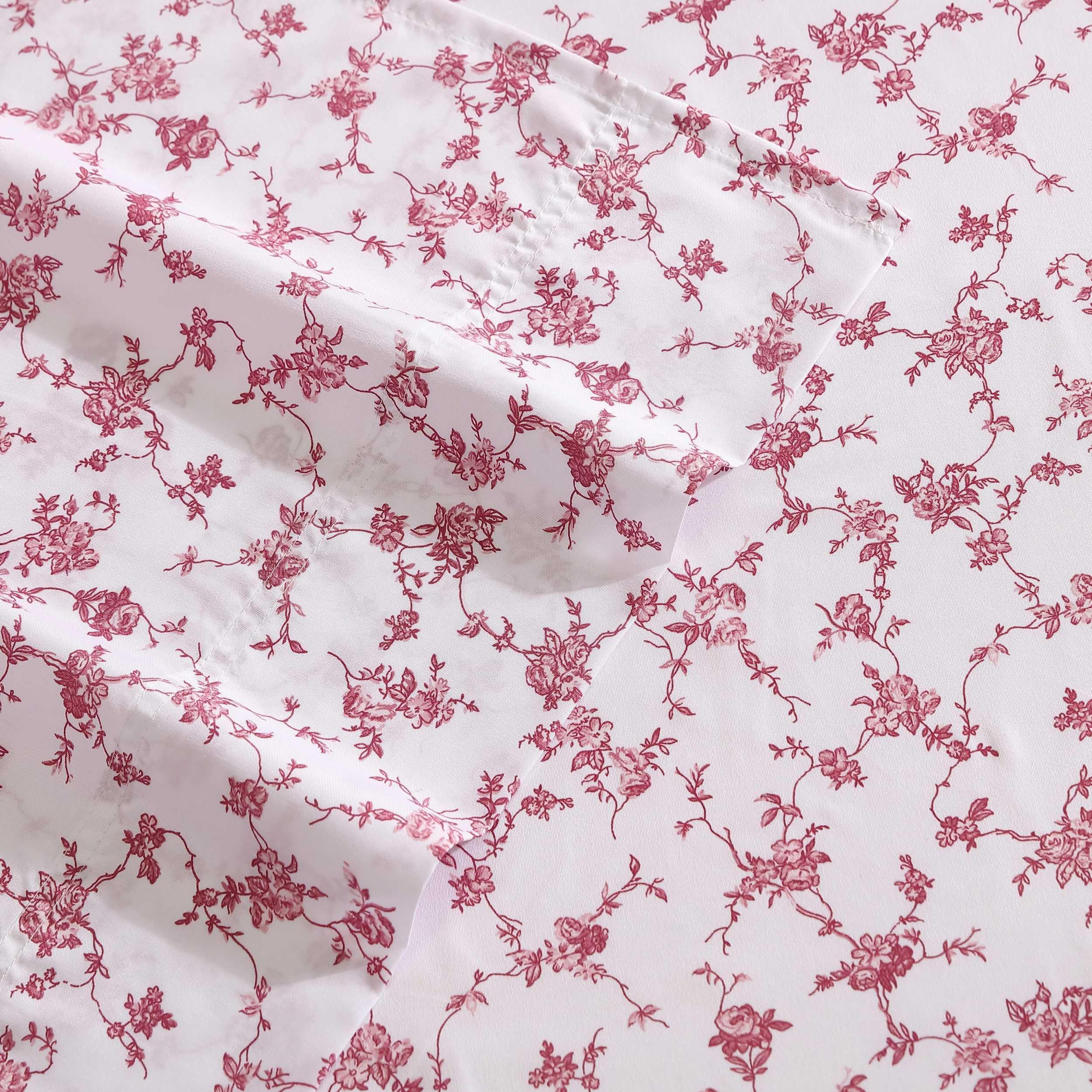 Betsey Johnson flat sheet spread on bed showing full Twin XL coverage