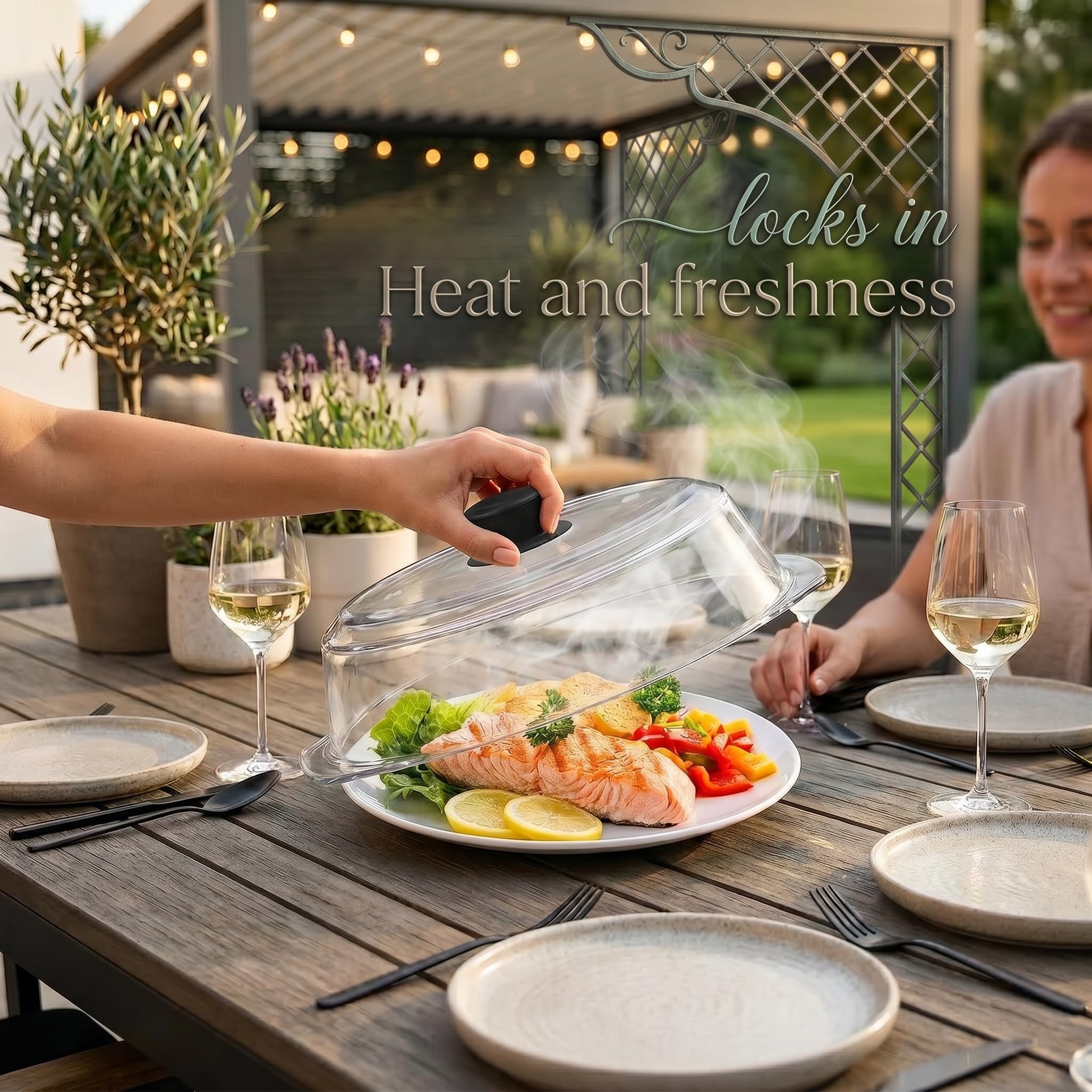 Bezrat covering a plate inside microwave to prevent splatters and save cleaning time