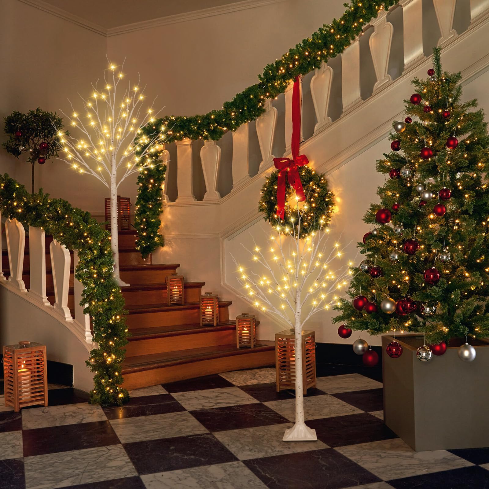 BHCLIGHT assembled tree on square base showing stable support