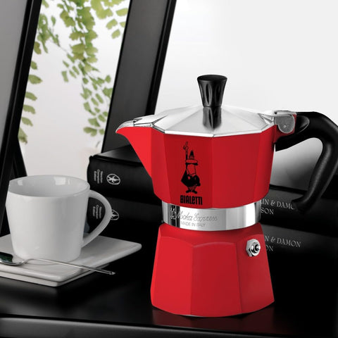 Bialetti Moka Express close-up of ergonomic handle for safe comfortable pouring