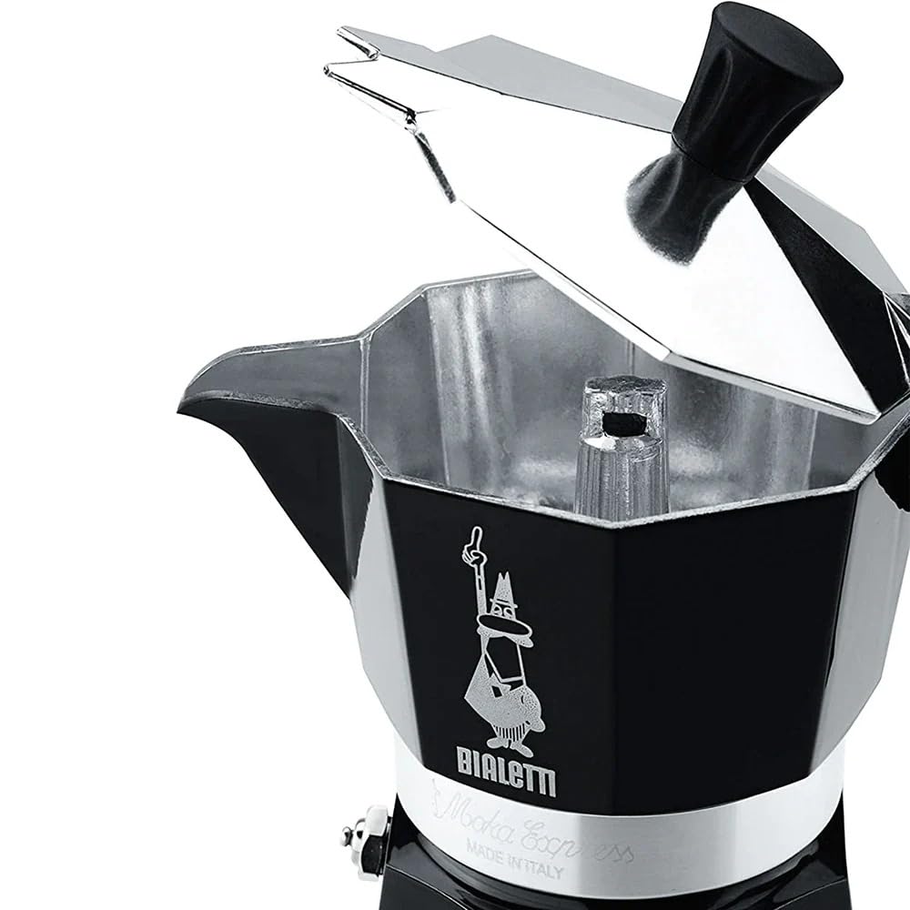Bialetti pouring brewed coffee into cup illustrating rich flavor and easy serving