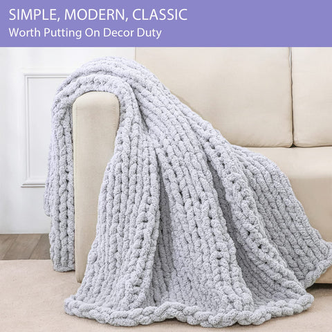 Bigacogo detailed edge stitch highlighting hand-knit craftsmanship