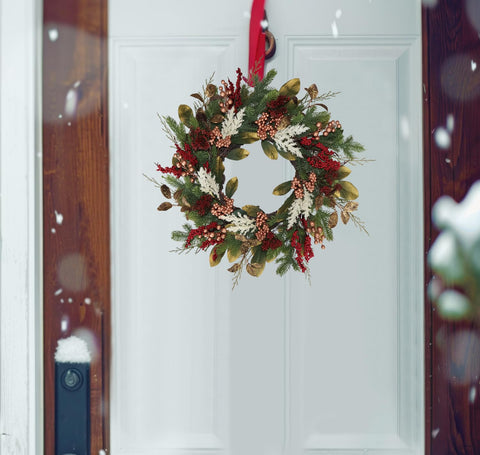 BINFEN red and gold berry cluster detail adding rich color