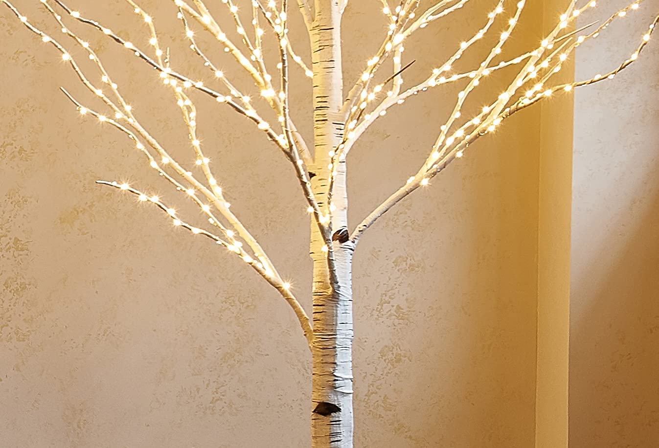 Birchlitland trunk detail with realistic birch paint for natural look