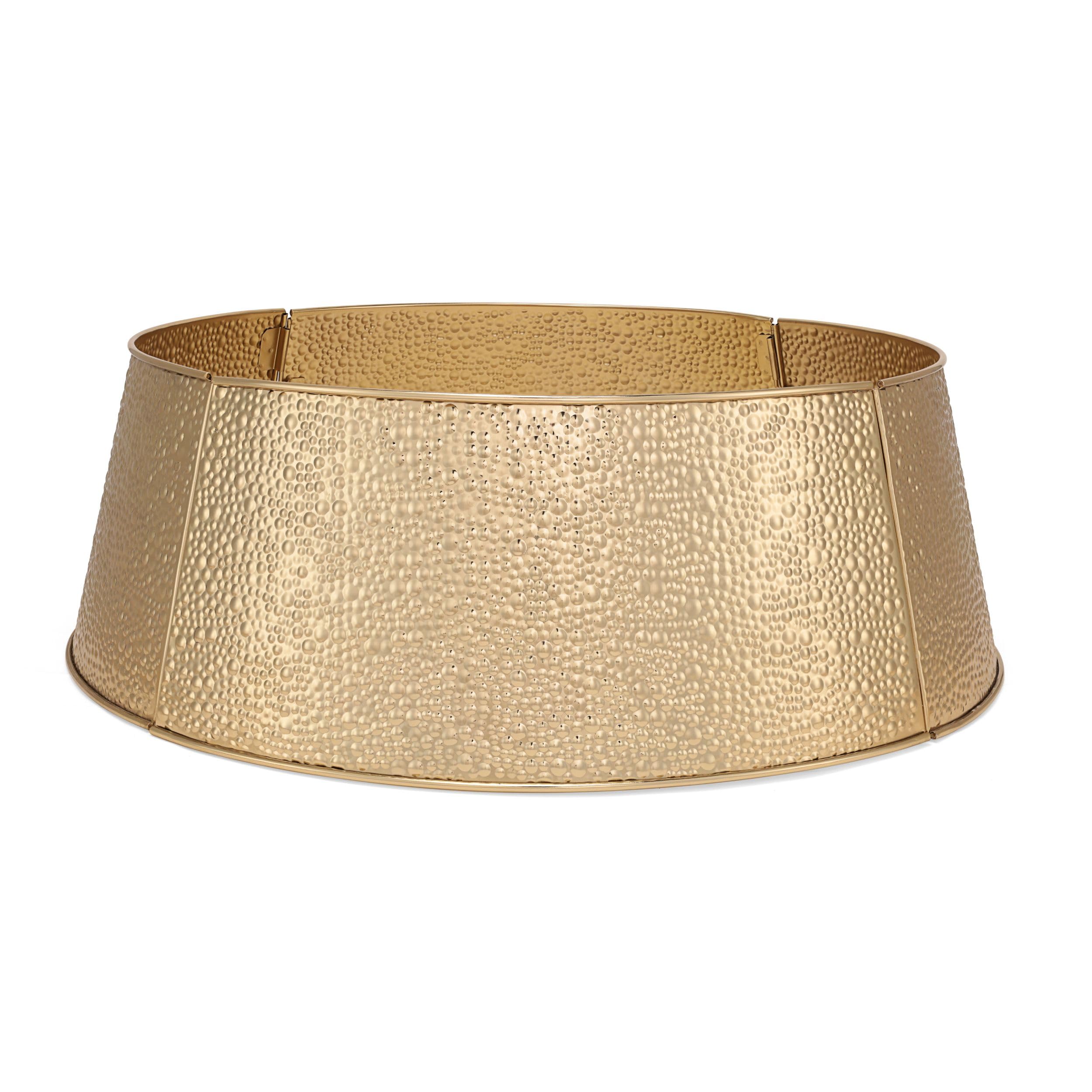 BIRDROCK HOME collar beside measuring tape showing fit for 26 inch base