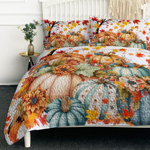 BlessLiving quilt front view showing pumpkin print and cozy warmth