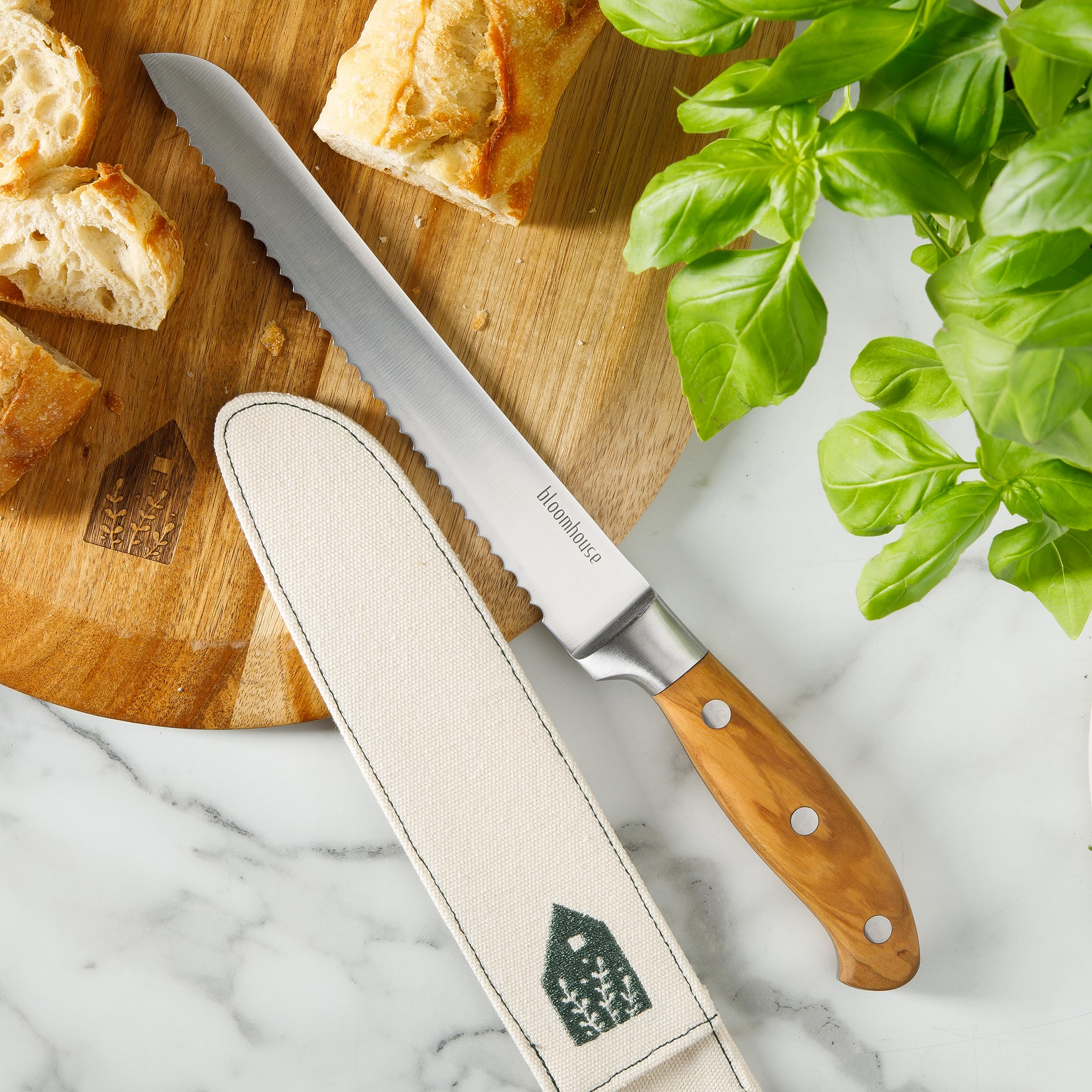 bloomhouse olive wood handle detail highlighting grain and comfortable secure grip