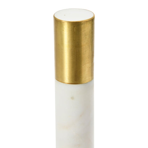 Bloomingville holder next to full roll showing 6-inch base and 12-inch height for fit guidance