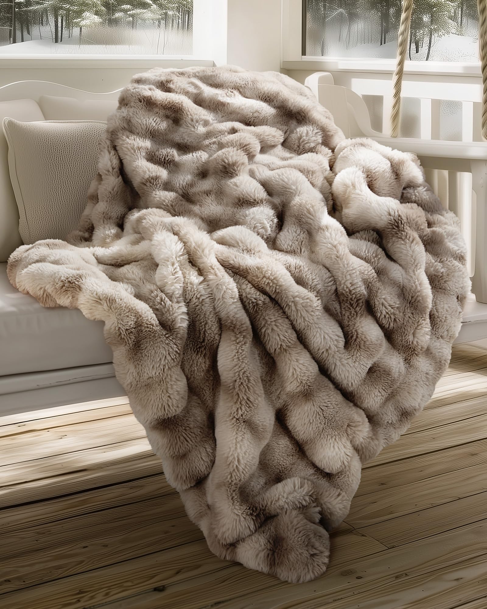 blunique close-up of 800GSM high-pile faux fur highlighting softness