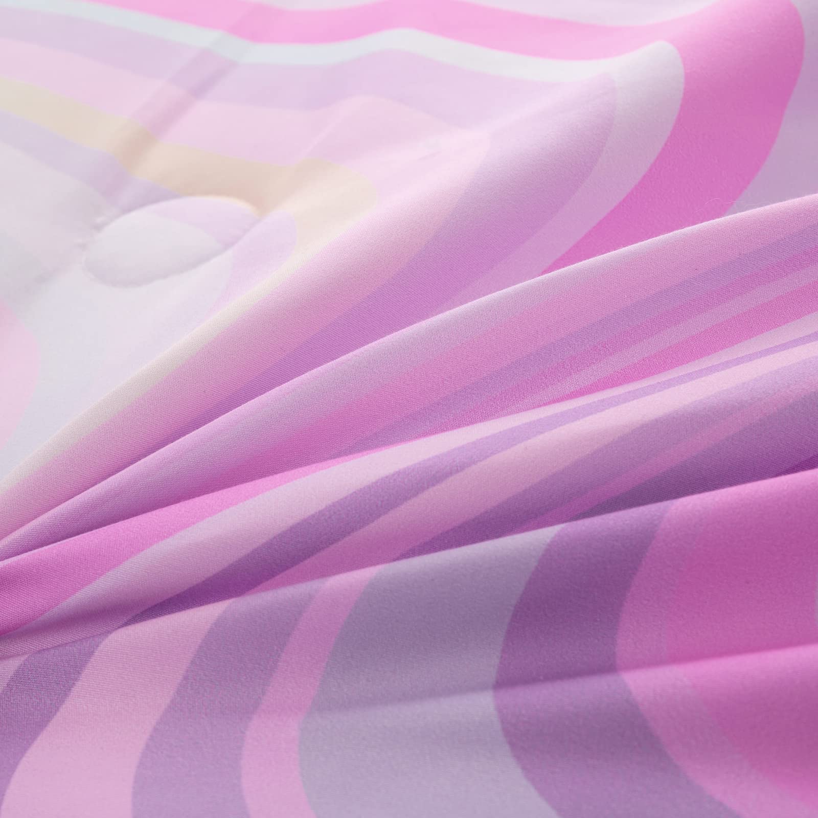 Bodhi twin size on bed showing scale and fit for mattress coverage