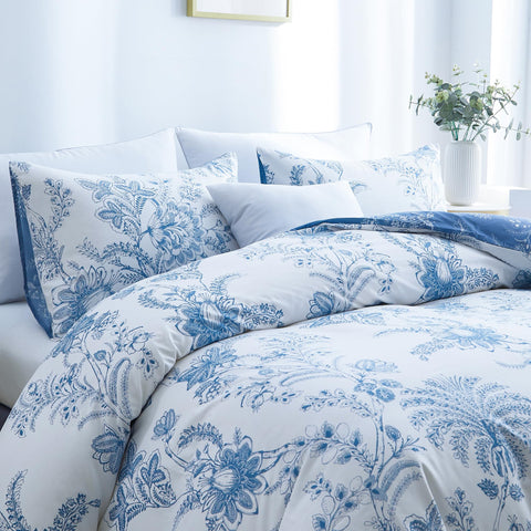BOLINLIVING two pillow shams stacked to match duvet for coordinated bedroom styling