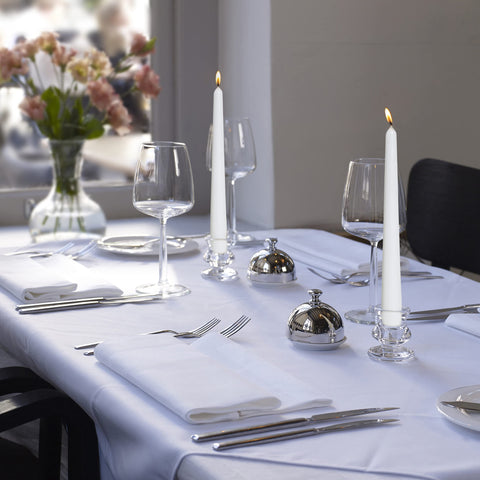 BOLSIUS tapers used in a wedding centerpiece creating timeless, refined ambiance