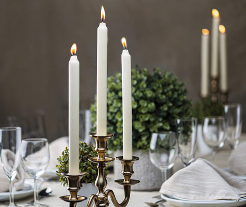 BOLSIUS candle held by hand illustrating size and scale benefit