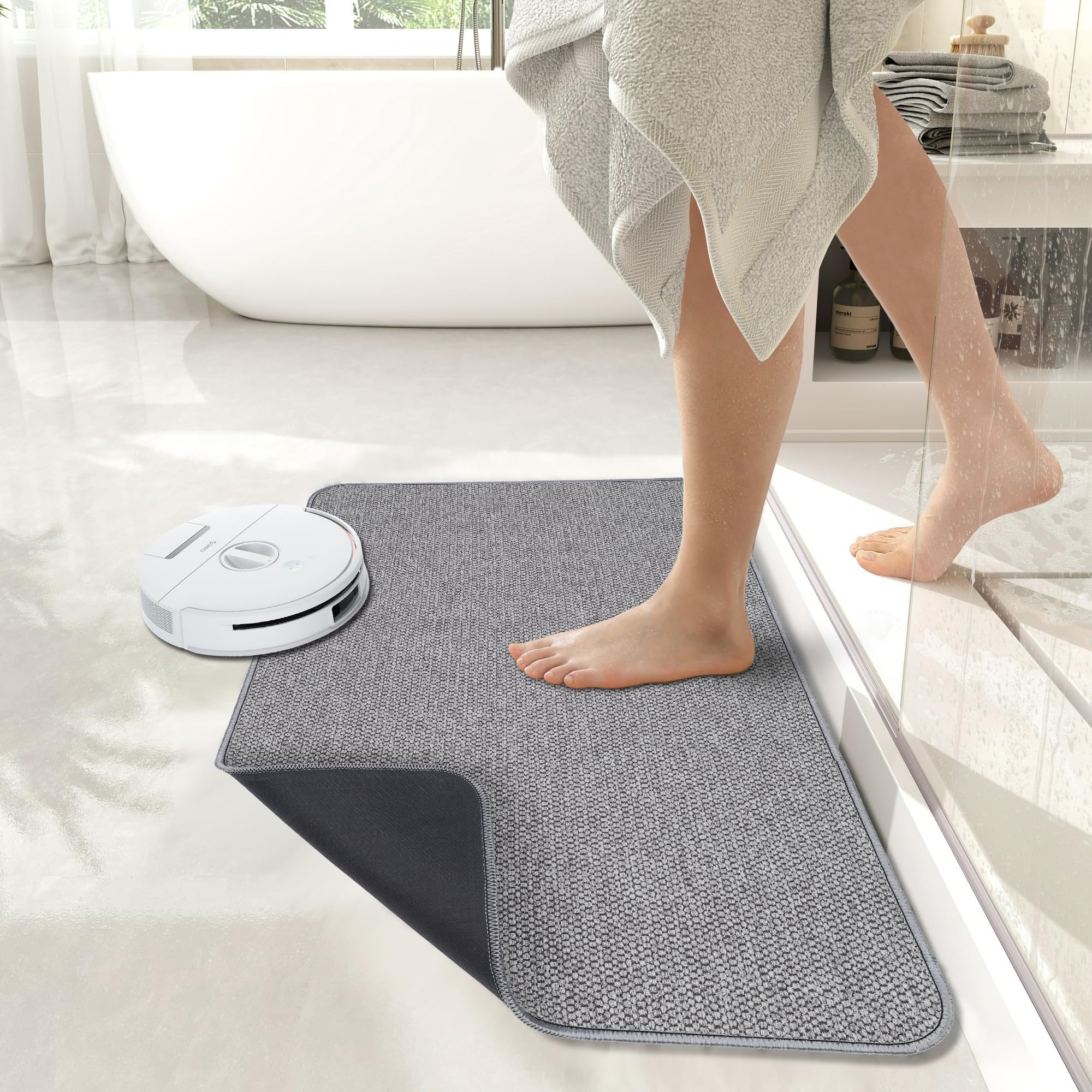 Bosap size comparison with foot showing 20x32 inch coverage and comfort