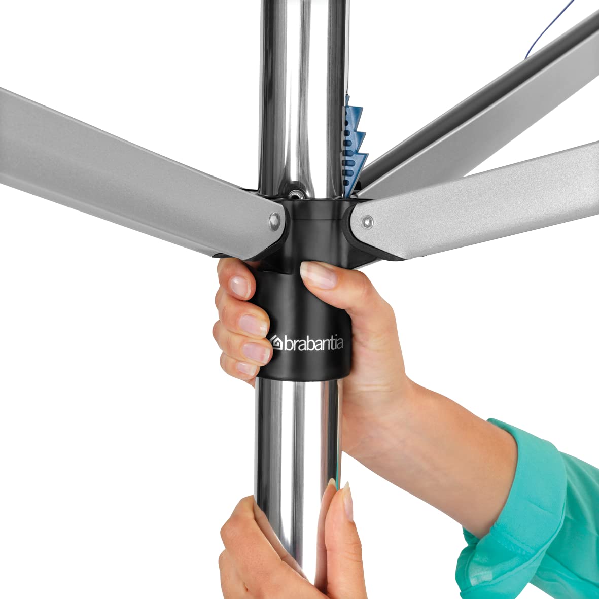 Brabantia Topspinner close-up of UV-resistant lines highlighting durability and garment protection