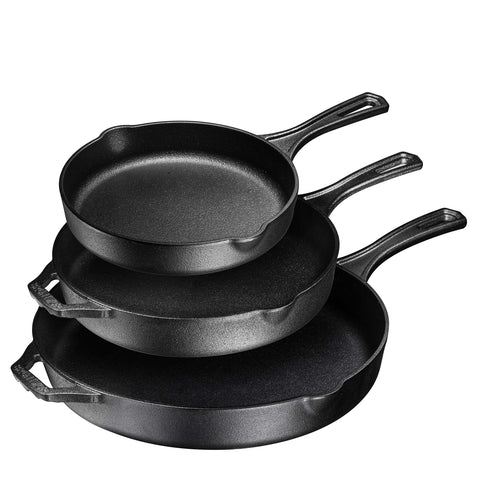 Bruntmor front view of the three-piece skillet set shows sizes and benefits