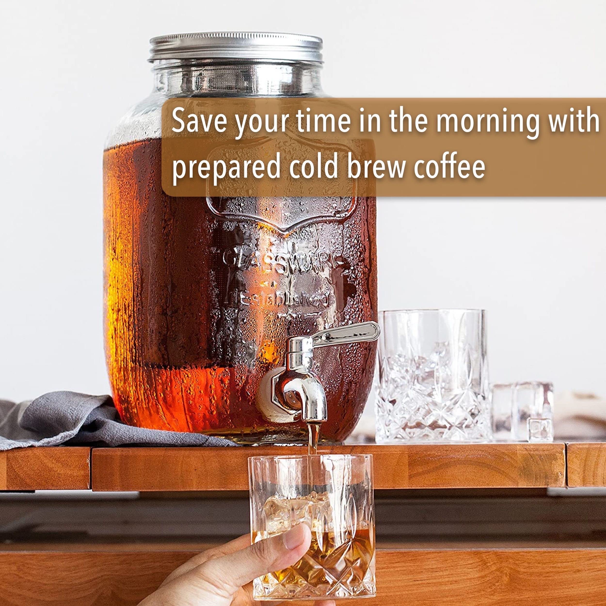 Brew To A Tea pouring into glass demonstrating effortless serving