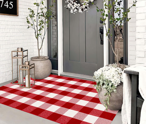 BUAGETUP size comparison beside door illustrating ideal porch fit