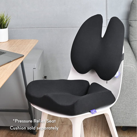 C CUSHION LAB removable cover zipper demonstrating washable convenience
