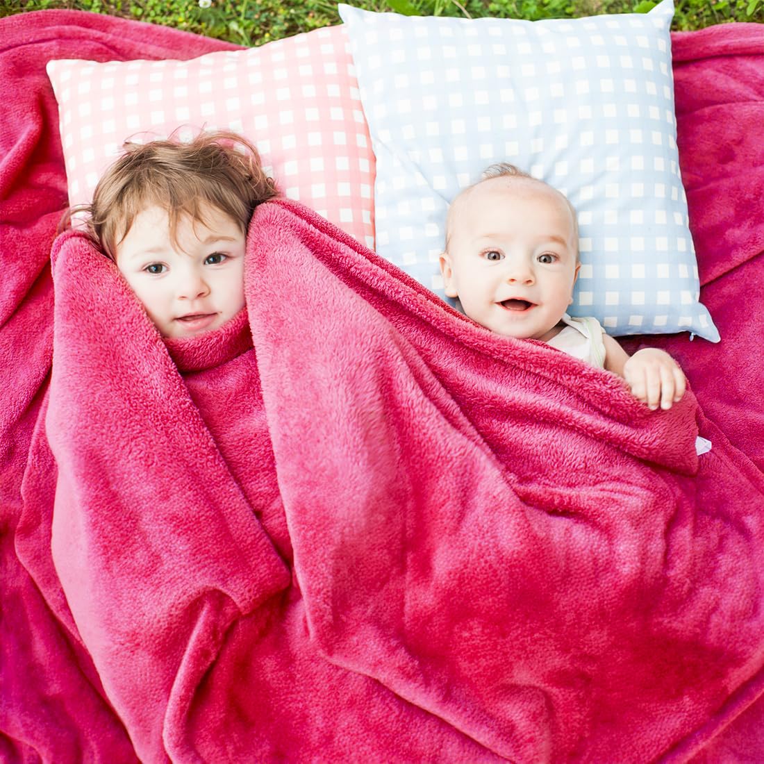 cagulax close-up of soft fleece fibers for gentle skin comfort