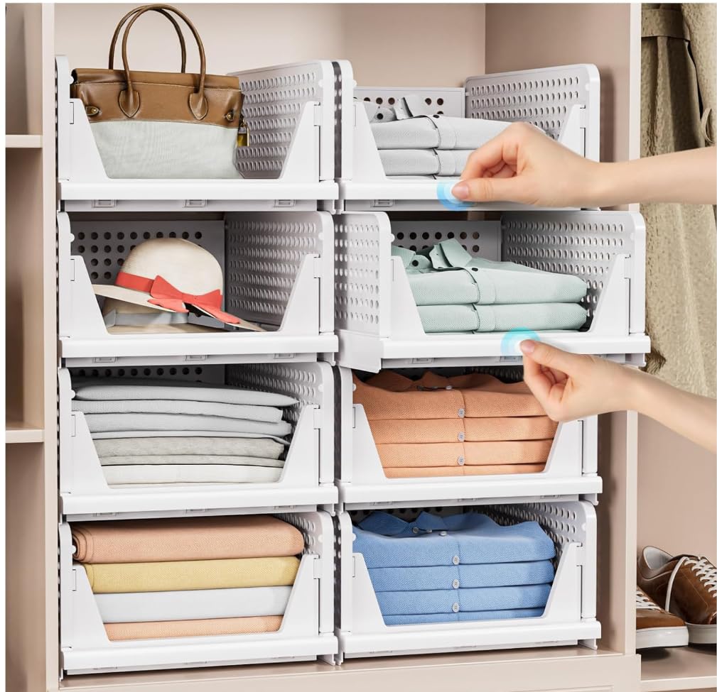 caktraie lifestyle bedroom setup showing tidy shelves and space-saving benefit
