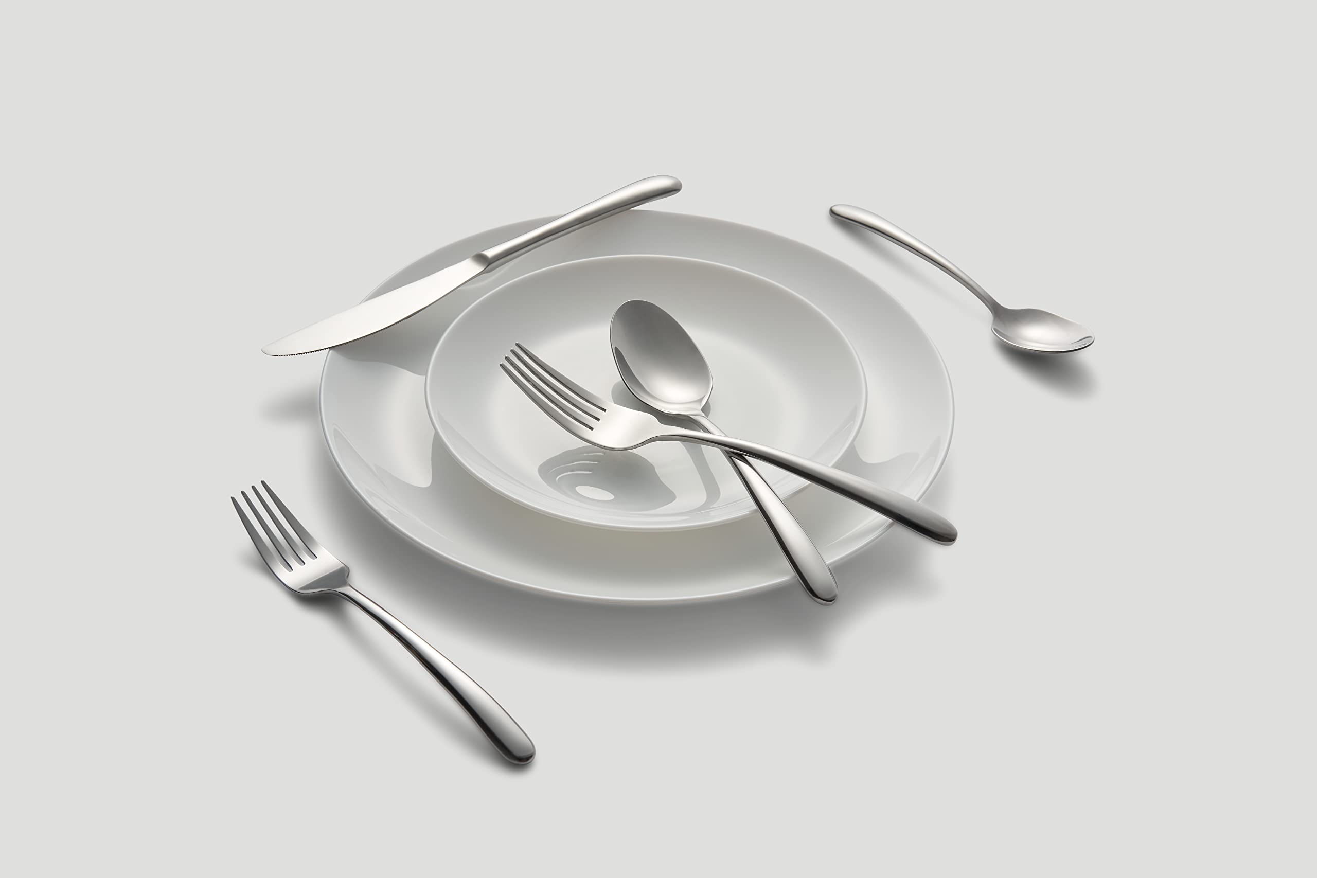 CAMBRIDGE Jude serving set laid out showing versatile serving options