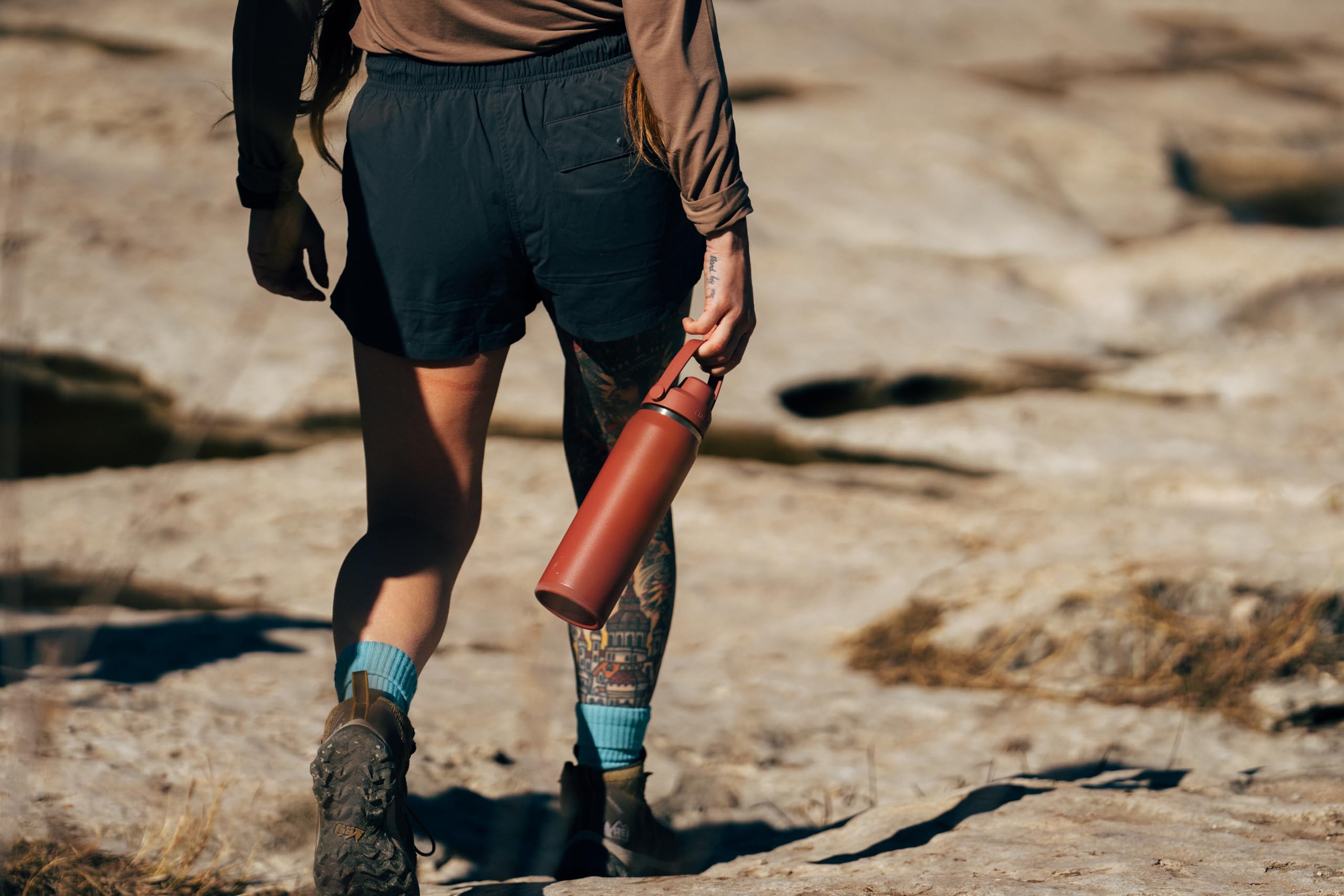 CamelBak Thrive Chug inside backpack illustrating travel-ready protection and fit