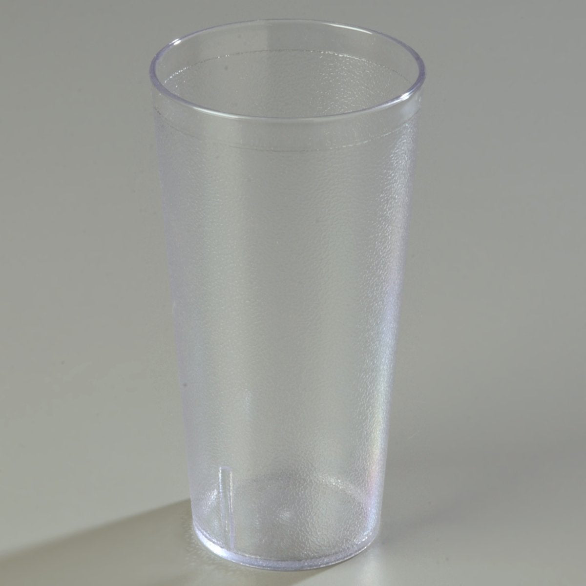 Pack of 24 Carlisle tumblers in shipping box signaling bulk supply convenience