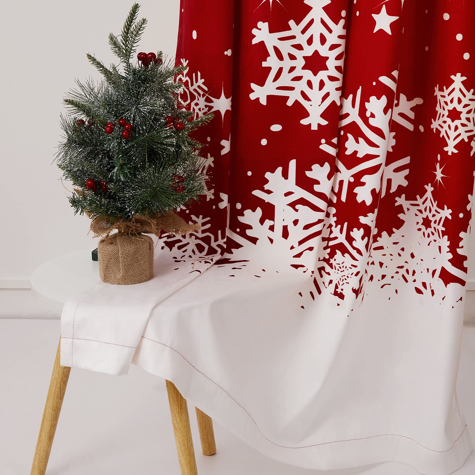 CAROMIO two-panel set hung on rod demonstrating full coverage and balanced fullness benefits