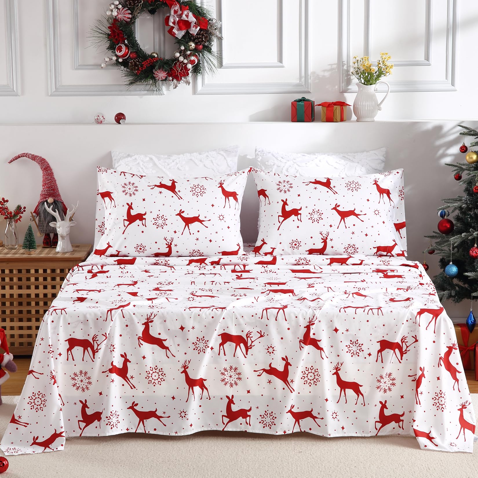 CAROMIO close-up of reindeer pattern showcasing clear print and cheerful holiday look