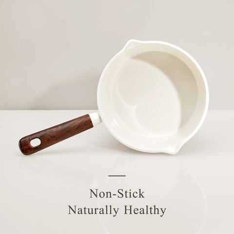 CAROTE ladle and ergonomic handle detail showing comfortable grip and serving benefit