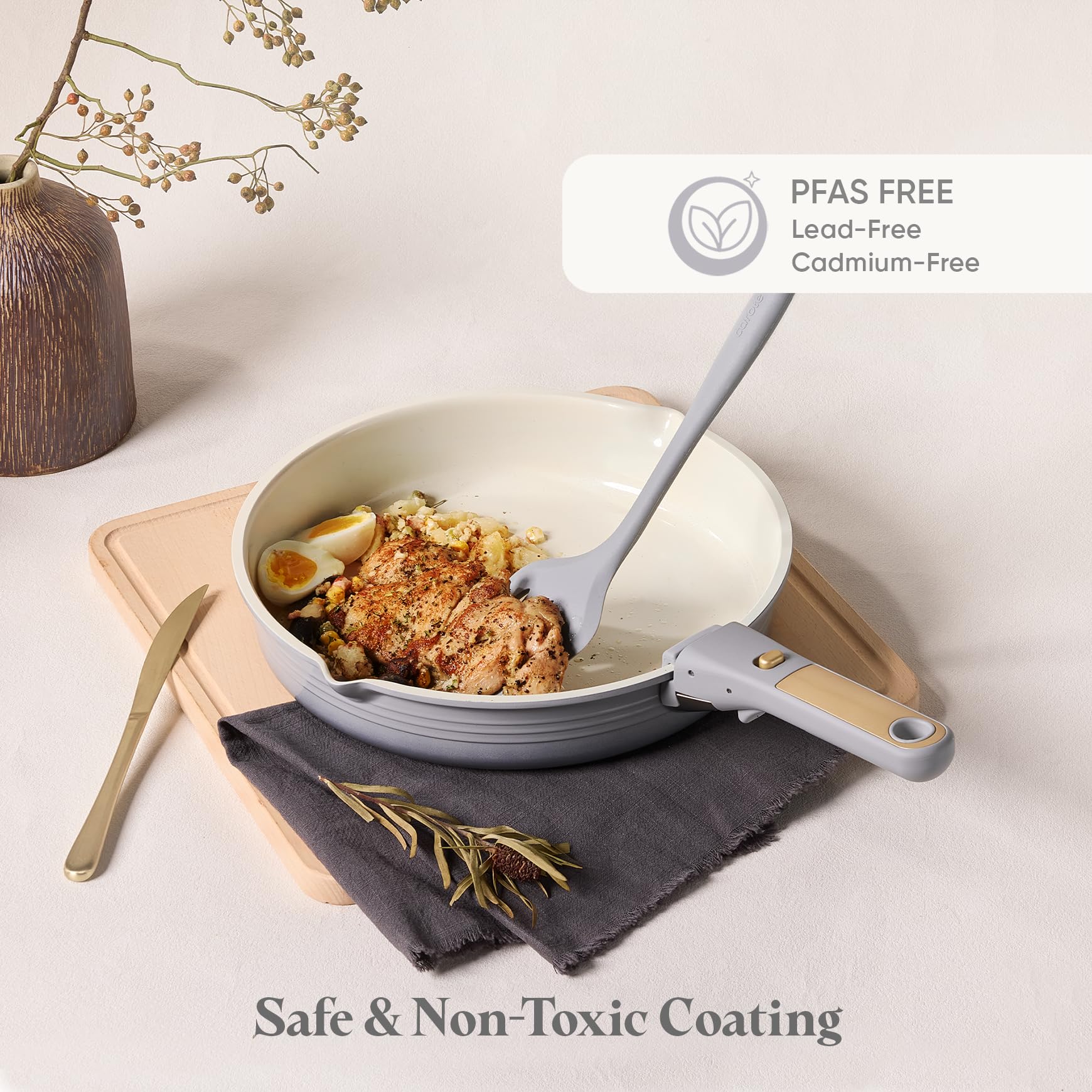 CAROTE nonstick surface texture close-up highlighting easy-clean performance