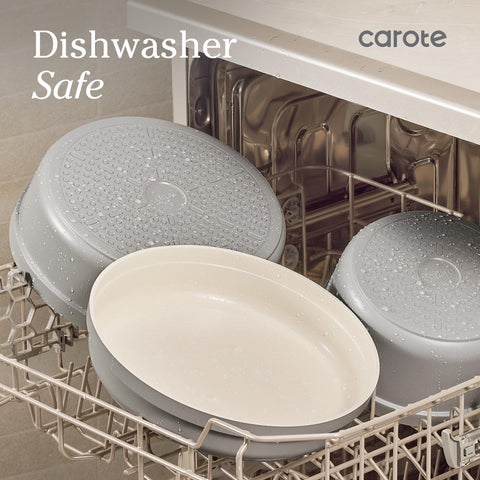 CAROTE frying pan on induction stovetop illustrating broad cooktop compatibility
