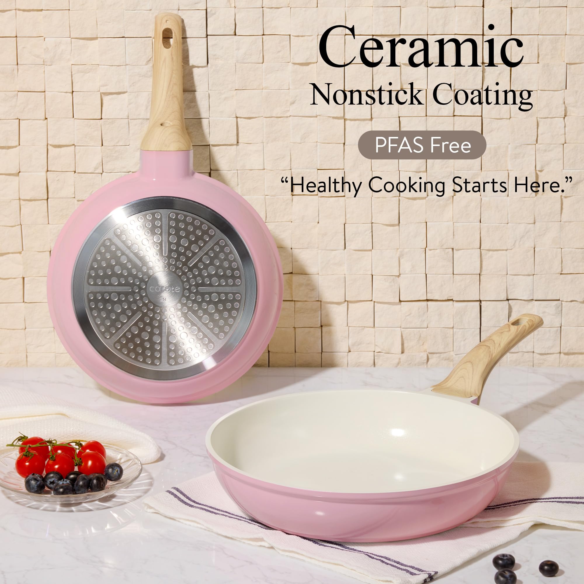 CAROTE saucepan with lid closeup showing secure lid fit and heat control