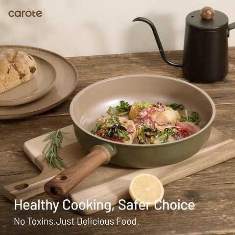 CAROTE three frying pans displayed to show size choices and even heating across diameters