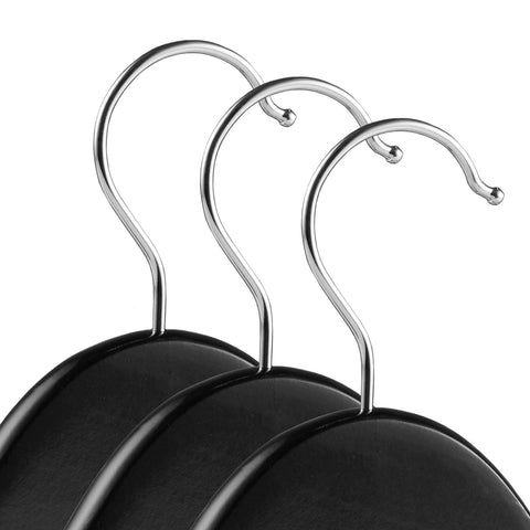 Casafield close-up of contoured shoulder preserving jacket shape and reducing creases
