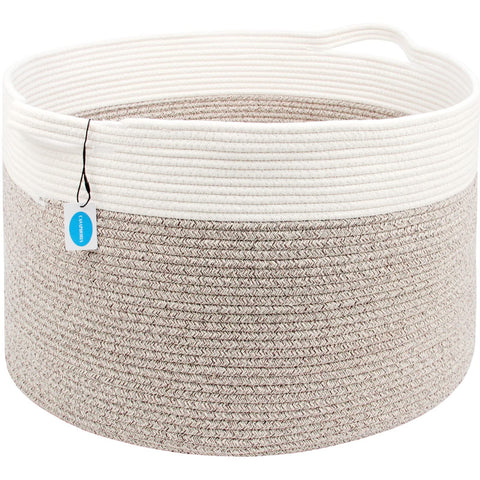 Casaphoria close-up of cotton rope weave highlighting soft durable texture benefit