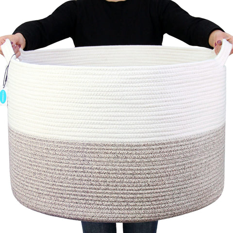 Casaphoria front view of XXL cotton rope basket showing spacious storage benefit