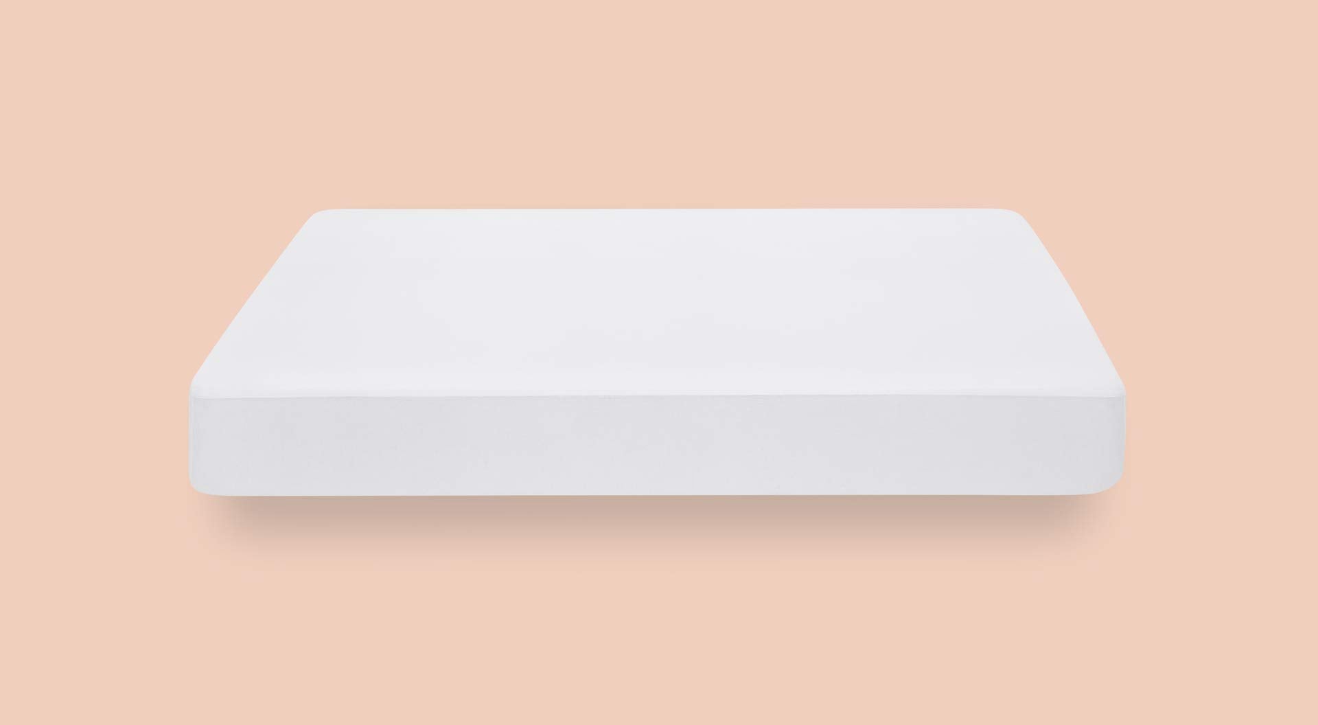 Casper protector fitted on king mattress showing tidy appearance