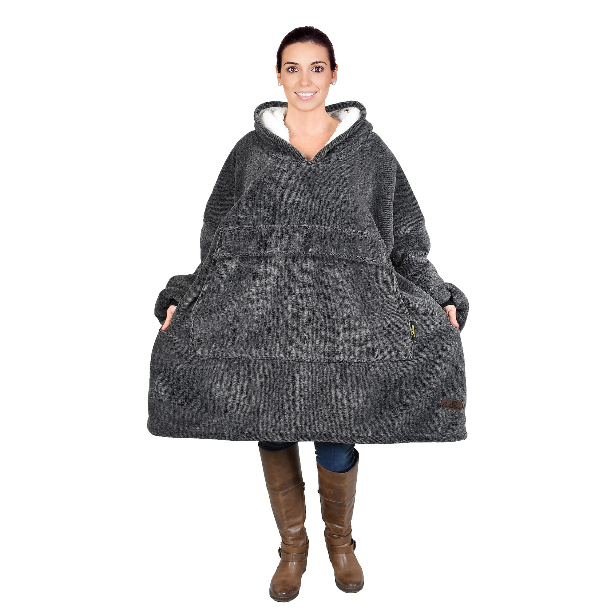 Catalonia hood and collar profile illustrating full-coverage hood for head and neck warmth