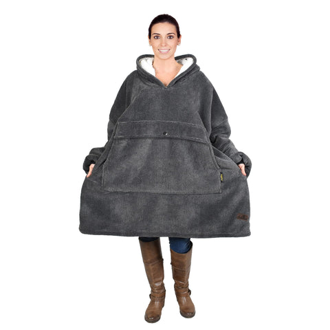 Catalonia hood and collar profile illustrating full-coverage hood for head and neck warmth