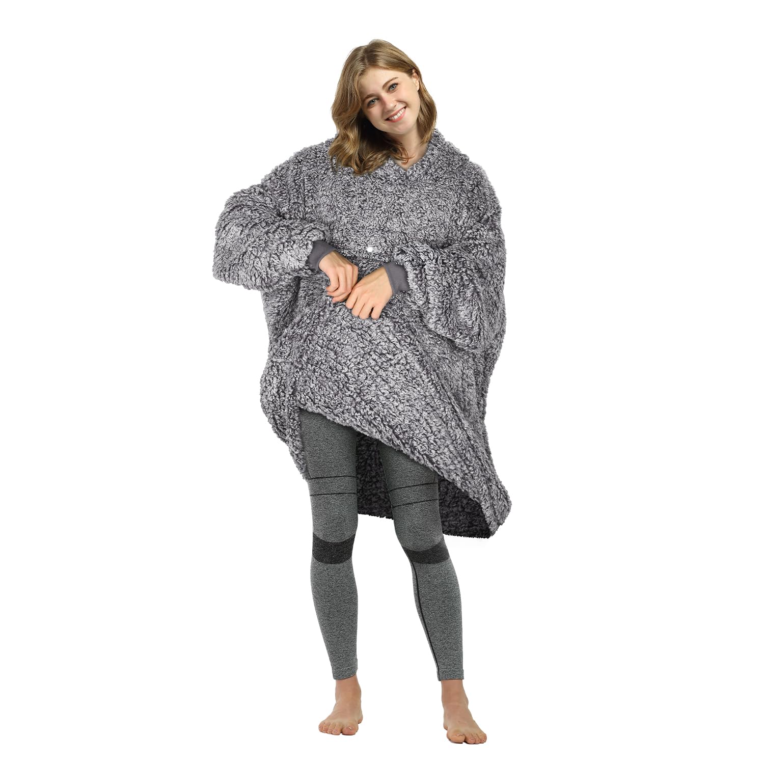 Catalonia large kangaroo pocket with internal pocket shown keeping phone secure and hands warm