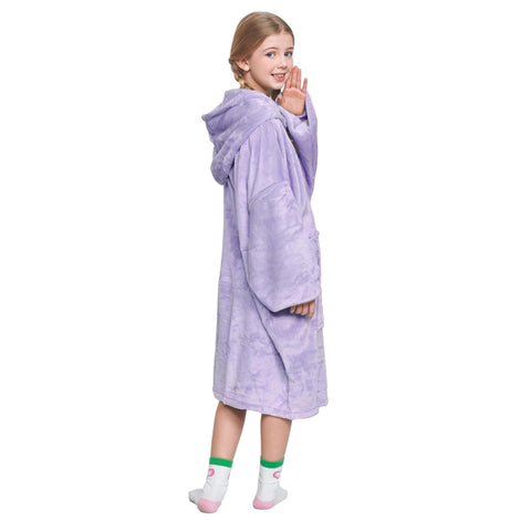 Catalonia large kangaroo pocket and inner pocket shown for snacks and secure storage