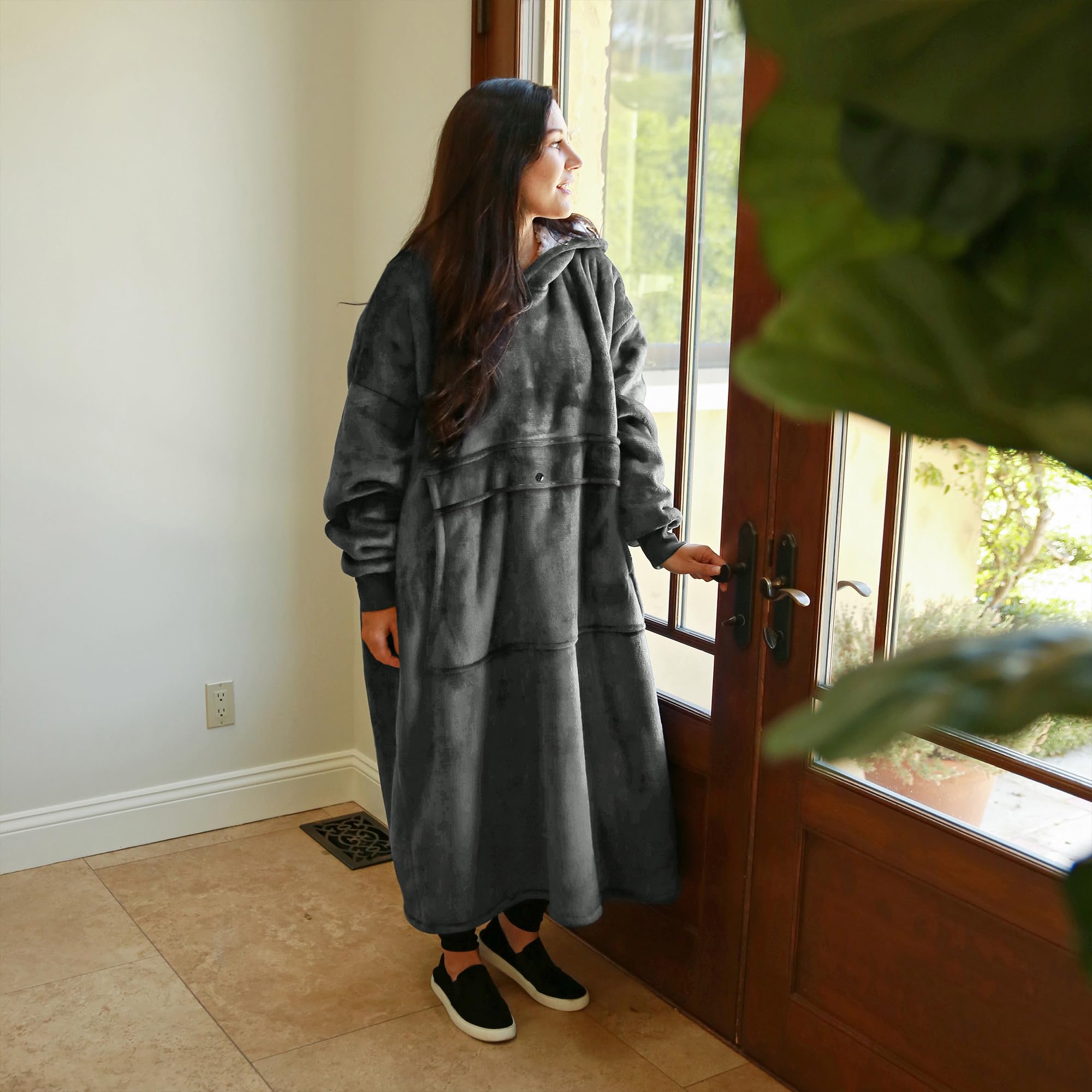 Catalonia Sherpa texture close-up illustrating plush warmth and soft touch