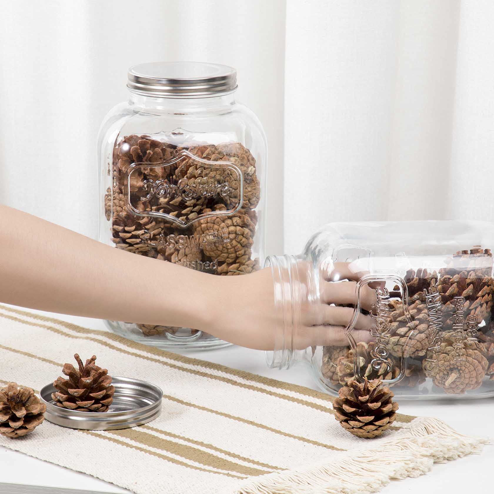 CATPOWER jar filled with flour demonstrating bulk storage convenience