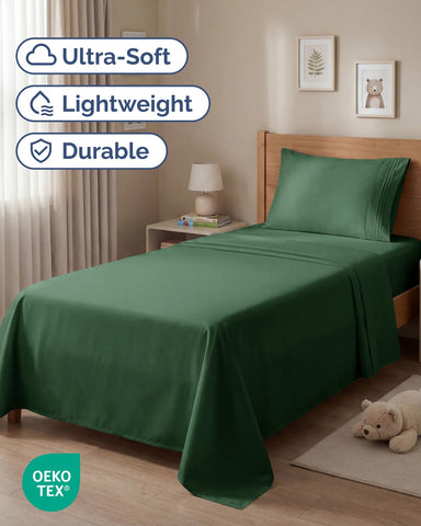 CGK Unlimited fitted sheet edge close-up demonstrating deep pockets and snug fit